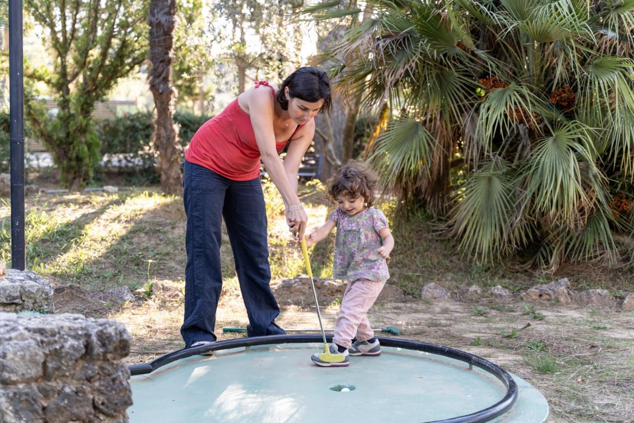 Camping Maeva Respire Ecolodge L'etoile D'argens ***** Campsite Frejus