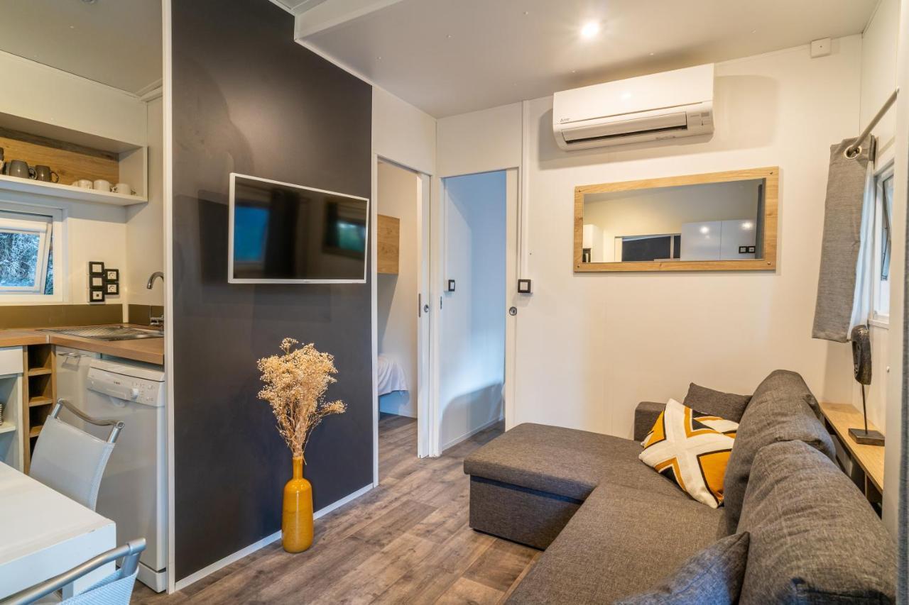 Campsite Camping Maeva Respire Ecolodge L'etoile D'argens *****
