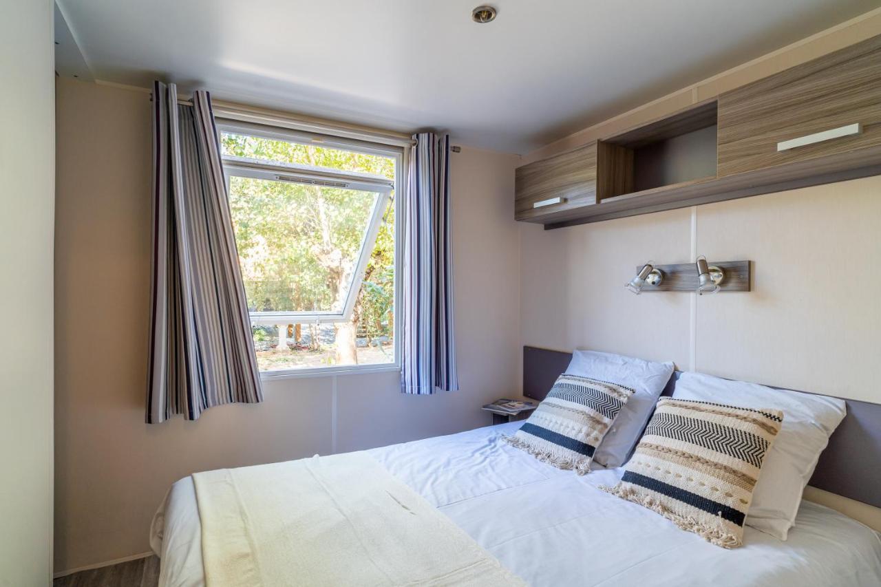 Camping Maeva Respire Ecolodge L'etoile D'argens ***** Campsite 5*