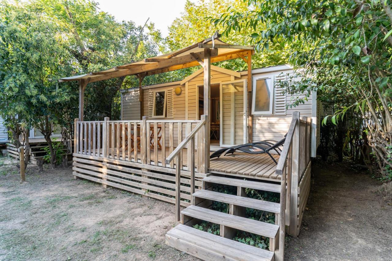 Camping Maeva Respire Ecolodge L'etoile D'argens ***** Campsite