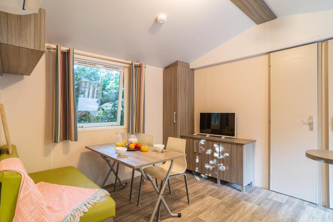 Campsite Camping Maeva Respire Ecolodge L'etoile D'argens ***** Frejus