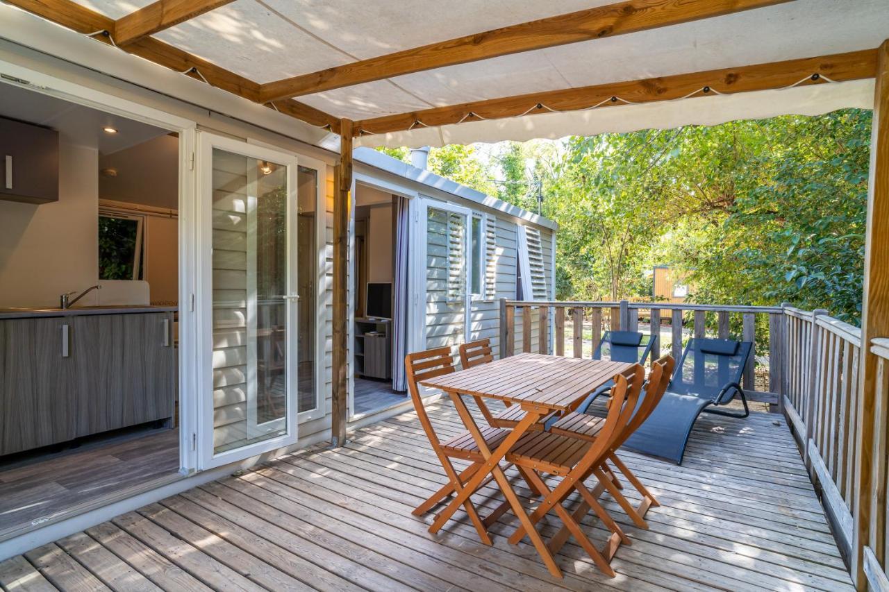 Campsite Camping Maeva Respire Ecolodge L'etoile D'argens ***** Frejus